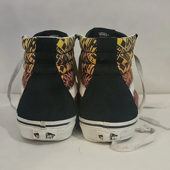 VANS‎ HIGH TOP SNEAKERS (sz 9)